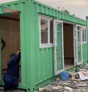 Container văn phòng 20 feet ốp gỗ thông